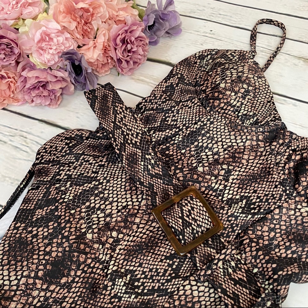 Sexy Belted Snakeskin Push Up Swimsuit - Picture 8 of 12